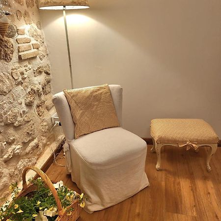B&B Il Giullare Сульмона Екстер'єр фото